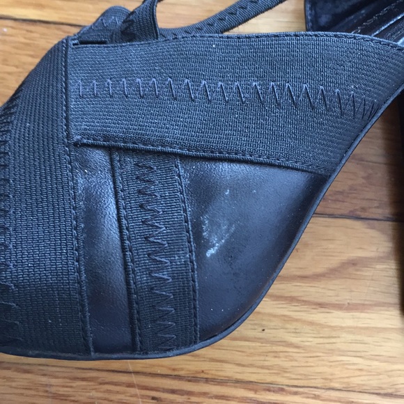 BCBG Generation black heels - Picture 3 of 4